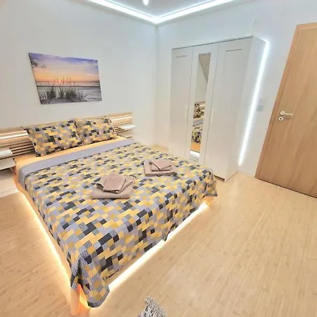 The Generals Apartment